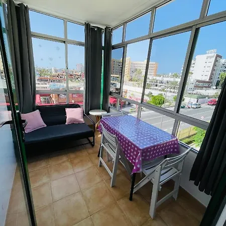 2 Bedroom Top Located In Playa Del Ingles *