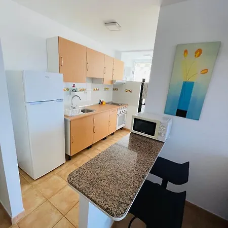 Apartment 2 Bedroom Top Located In Playa Del Ingles