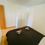 2 Bedroom Top Located In Playa Del Ingles Apartment *